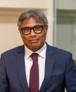 President SIM